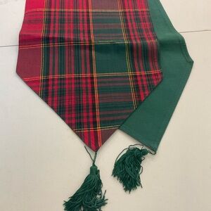 Christmas Plaid Table Runner with Tassels 13x70 holiday Xmas